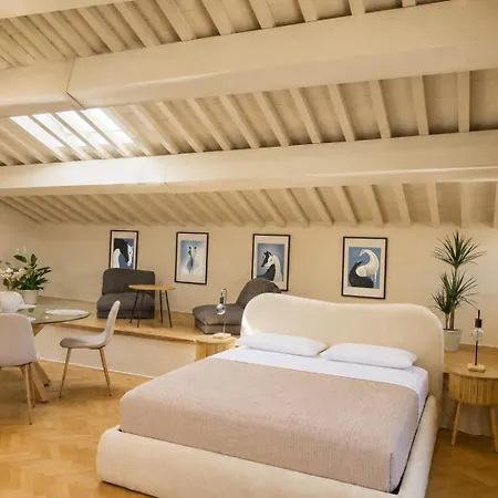 Tower View & Sky Lofts - Collegio Ferdinando Affittacamere 3*