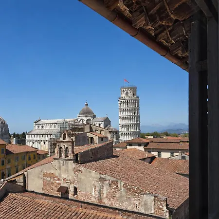 Tower View & Sky Lofts - Collegio Ferdinando Affittacamere 3*